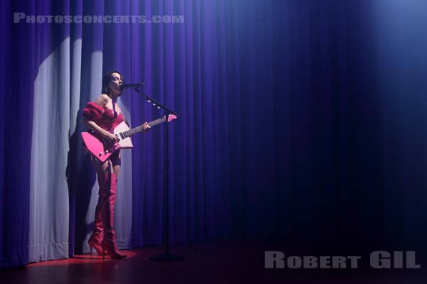 ST VINCENT - 2017-10-24 - PARIS - Le Trianon - 